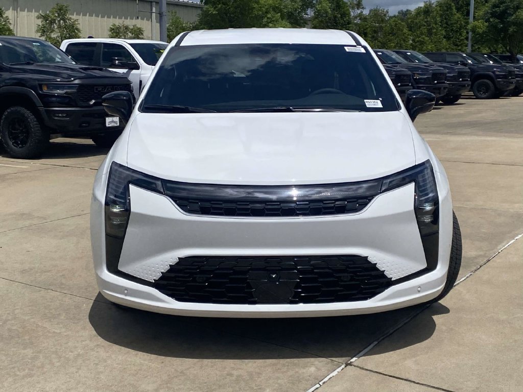 New 2027 Chrysler Pacifica Select w/ Family Tech Group FWD image 32