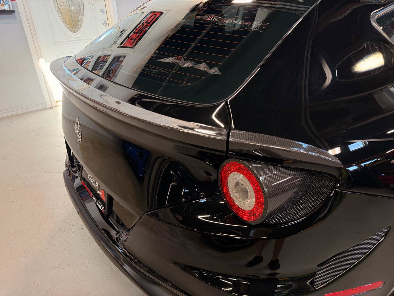 Used 2012 Ferrari FF AWD/4WD image 14