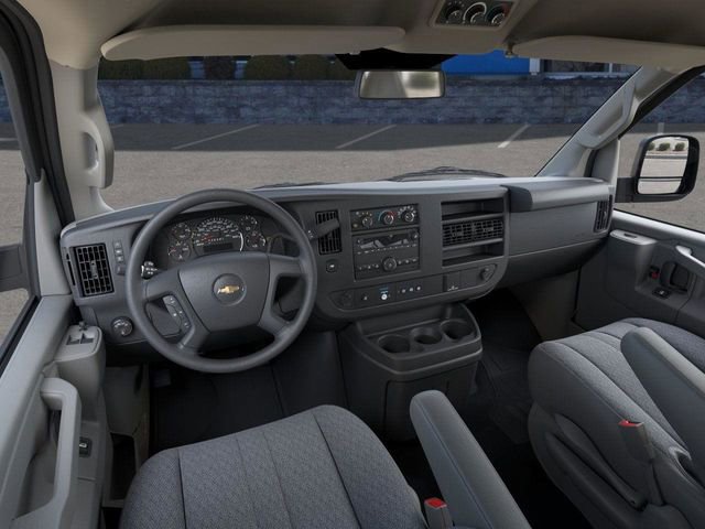 New 2025 Chevrolet Express 3500 LS image 15