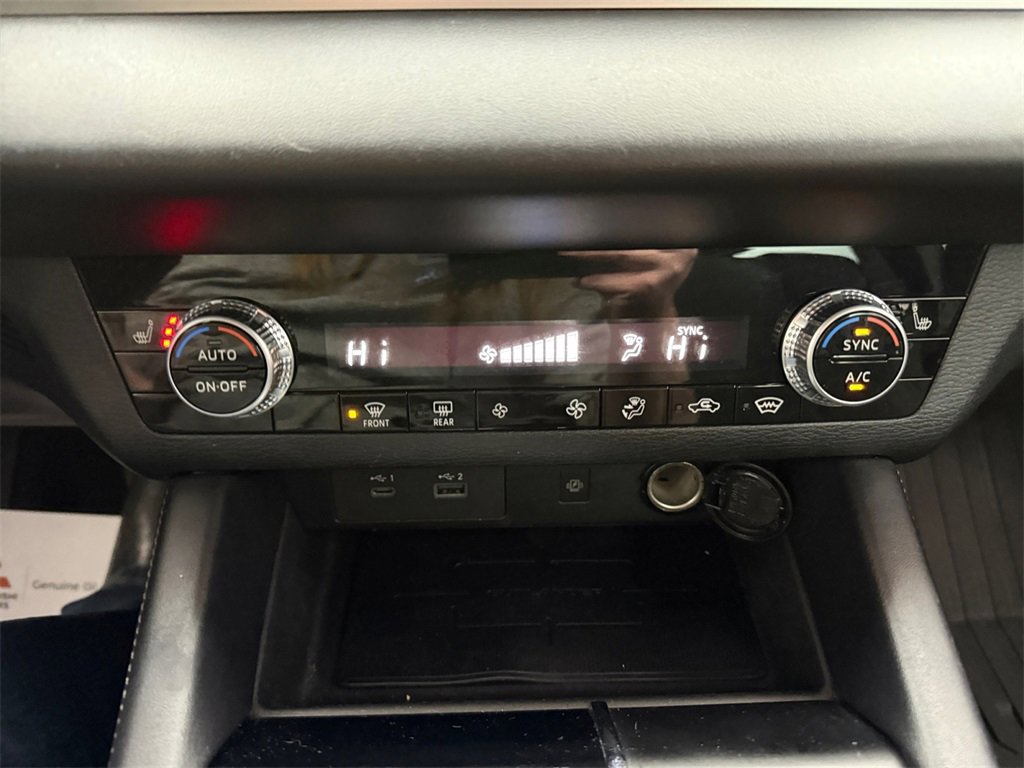 Used 2022 Mitsubishi Outlander SE image 32