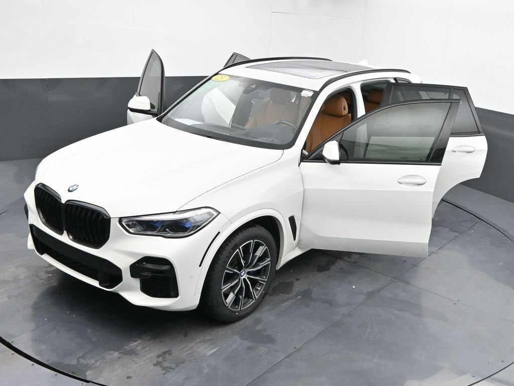 Used 2023 BMW X5 xDrive40i w/ Executive Package image 65