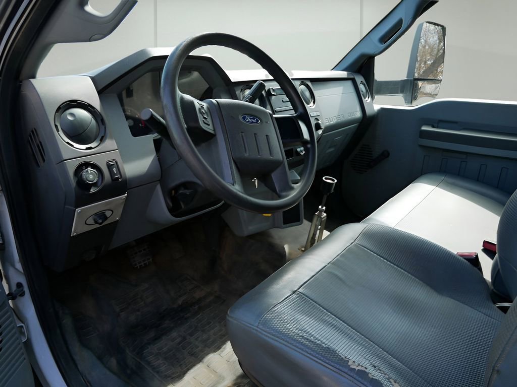 Used 2016 Ford F650 2WD Regular Cab Super Duty image 12