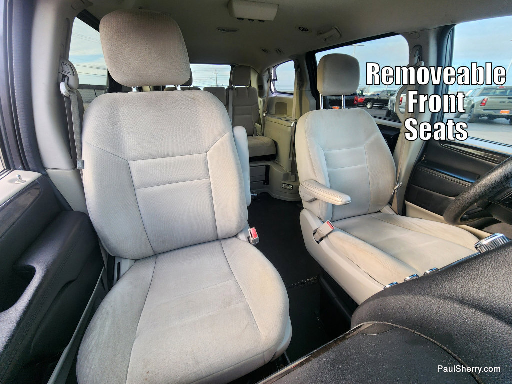 Used 2015 Dodge Grand Caravan SE w/ Quick Order Package 29E SE image 3