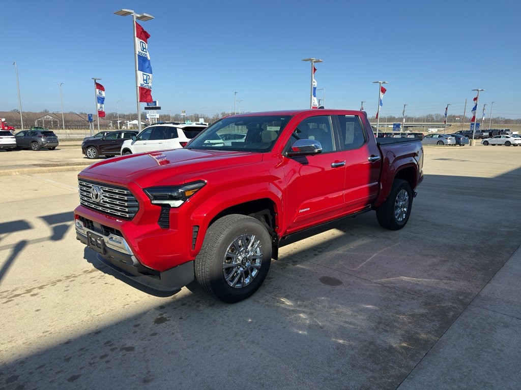 Used 2024 Toyota Tacoma Limited w/ Limited Package (LT) AWD/4WD image 1