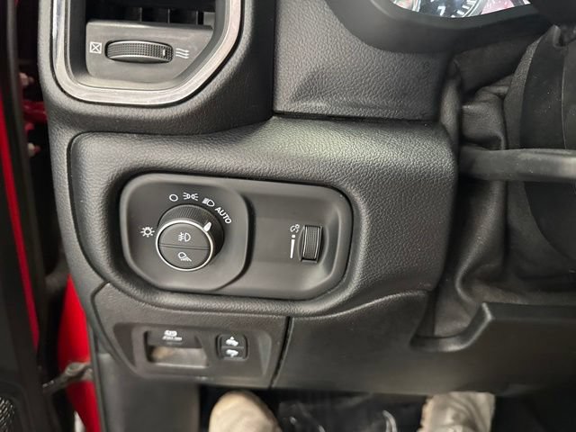 Used 2021 RAM 1500 Big Horn w/ Built-to-serve Edition AWD/4WD image 36