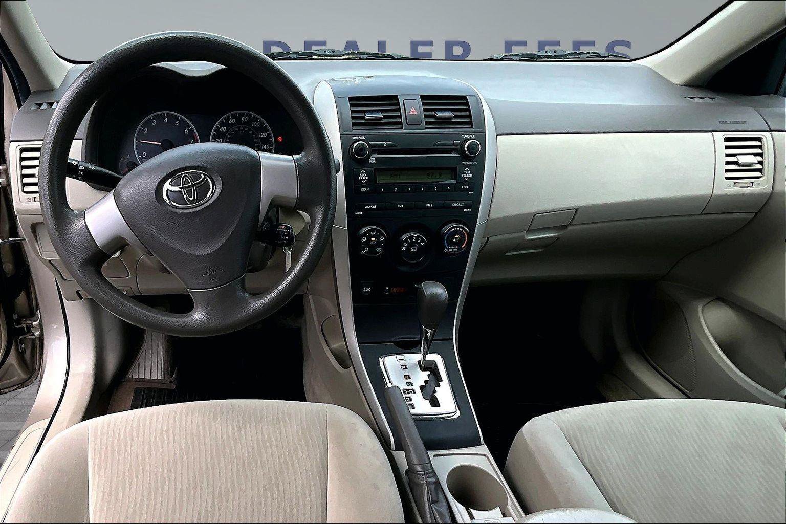 Used 2010 Toyota Corolla LE FWD image 7