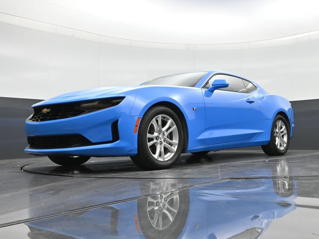 Used 2023 Chevrolet Camaro LS RWD image 20