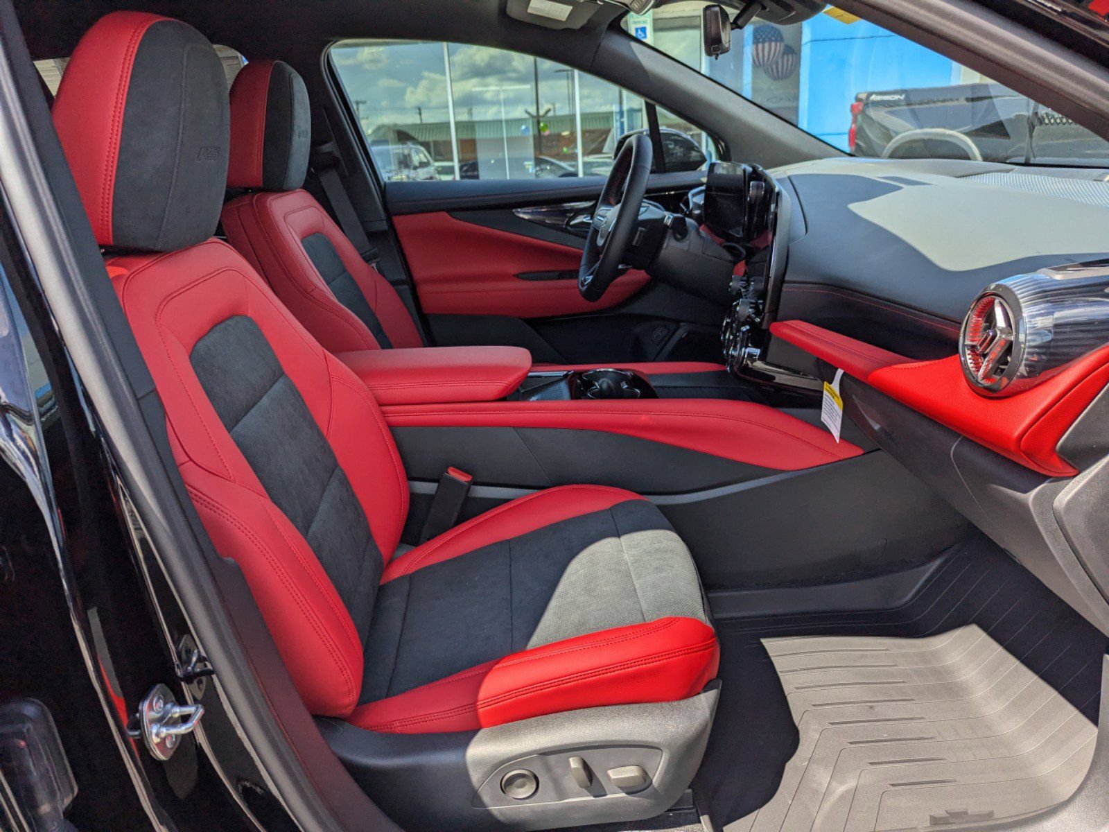 New 2024 Chevrolet Blazer EV RS RWD image 9
