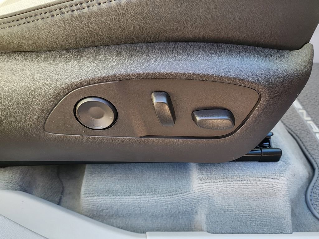 New 2026 GMC Acadia Denali w/ Super Cruise Package image 45