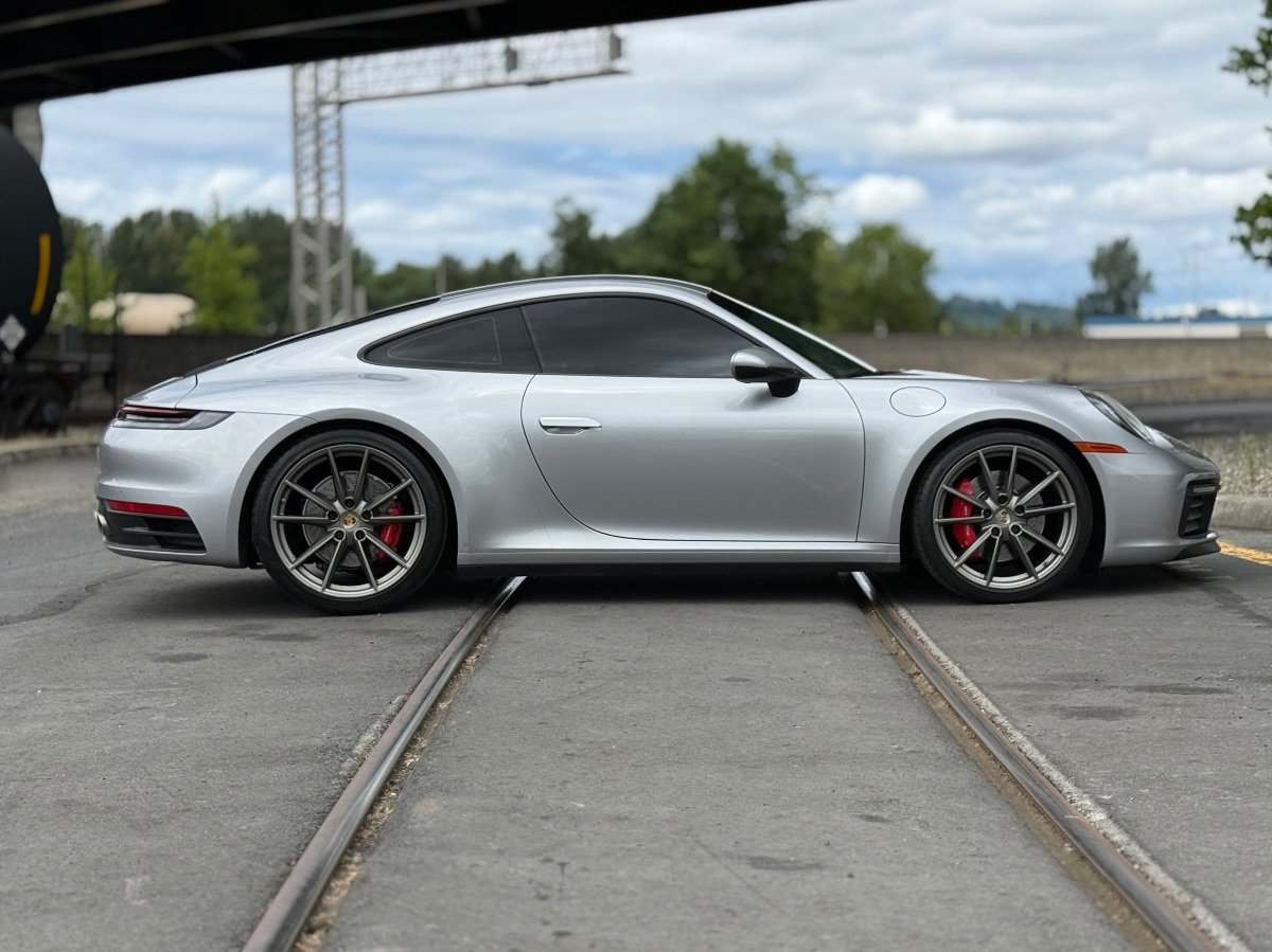 Used 2020 Porsche 911 Carrera S RWD image 2