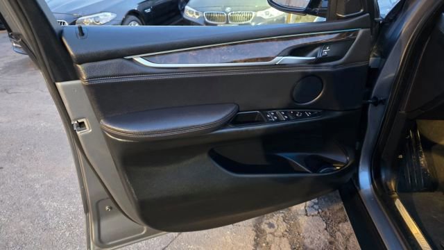 Used 2018 BMW X5 sDrive35i w/ M Sport Package image 28
