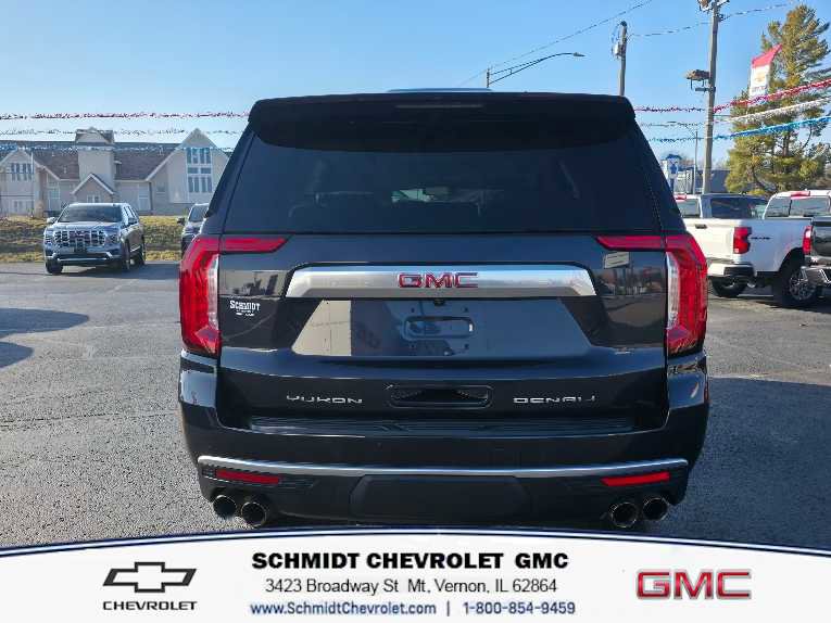 Used 2024 GMC Yukon Denali image 6