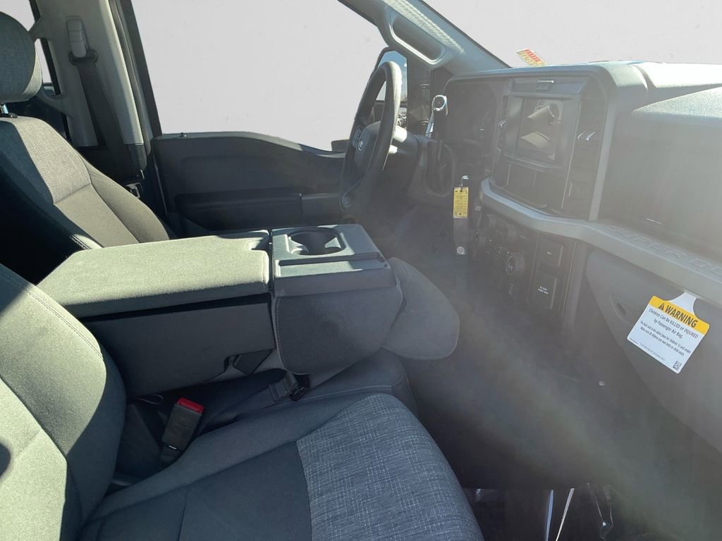 Used 2025 Ford F250 XLT w/ FX4 Off-Road Package AWD/4WD image 17
