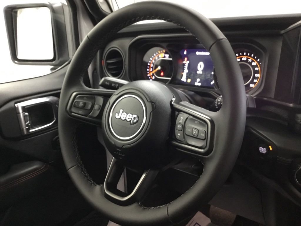 New 2026 Jeep Wrangler Sahara image 40