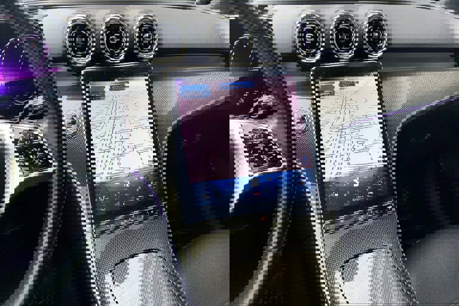 Used 2023 Mercedes-Benz C 300 Sedan image 6