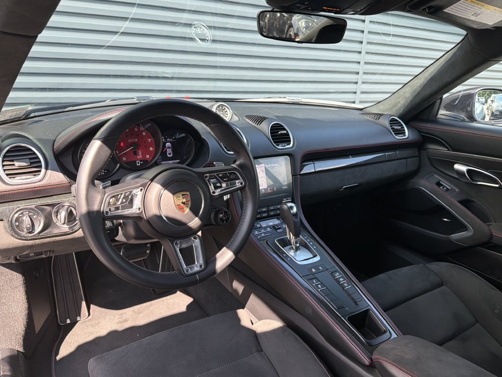 Certified 2025 Porsche 718 Cayman GTS RWD image 10
