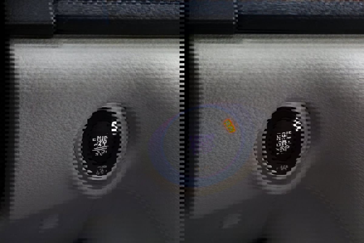 Used 2019 Chrysler Pacifica Limited w/ Tire & Wheel Group image 20