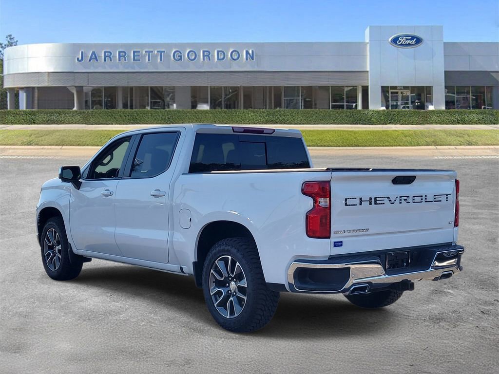 Used 2024 Chevrolet Silverado 1500 LT image 3