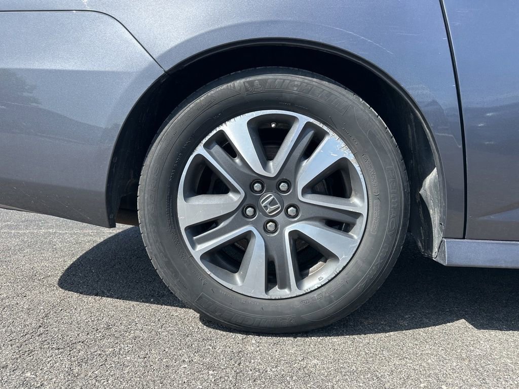 Used 2016 Honda Odyssey Touring image 8