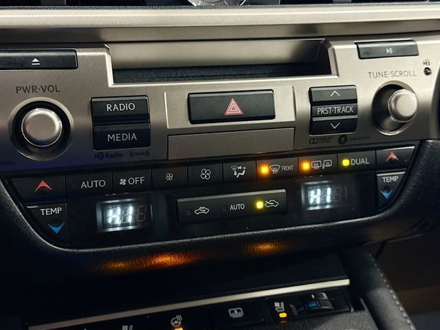 Used 2018 Lexus ES 350 image 17