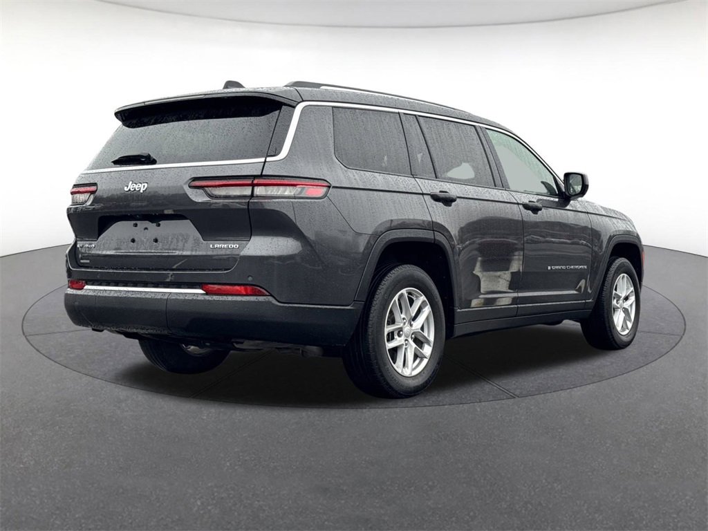 Used 2022 Jeep Grand Cherokee L Laredo w/ Luxury Tech Group I image 5