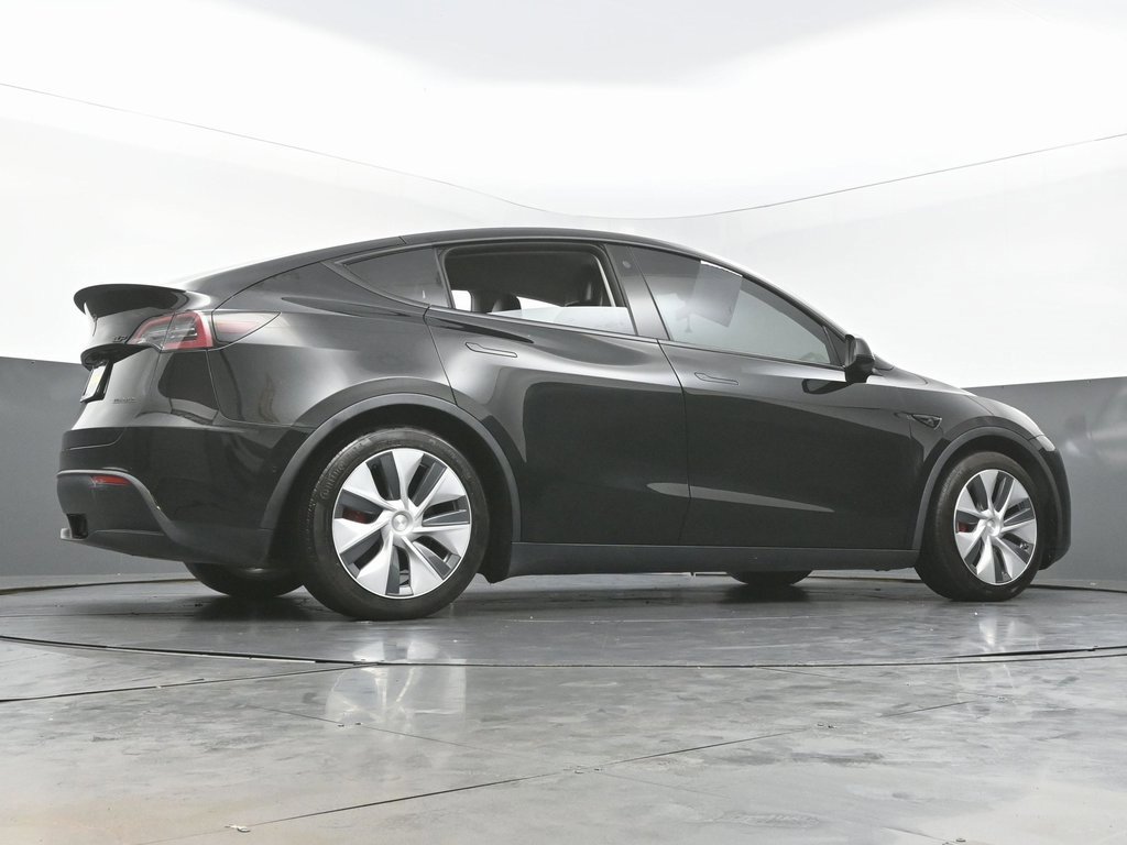 Used 2022 Tesla Model Y Performance image 46