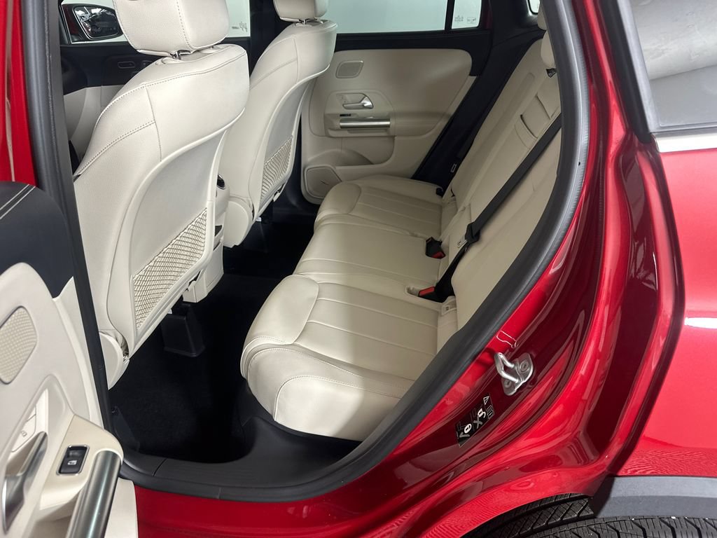 Certified 2026 Mercedes-Benz GLA 250 4MATIC image 23