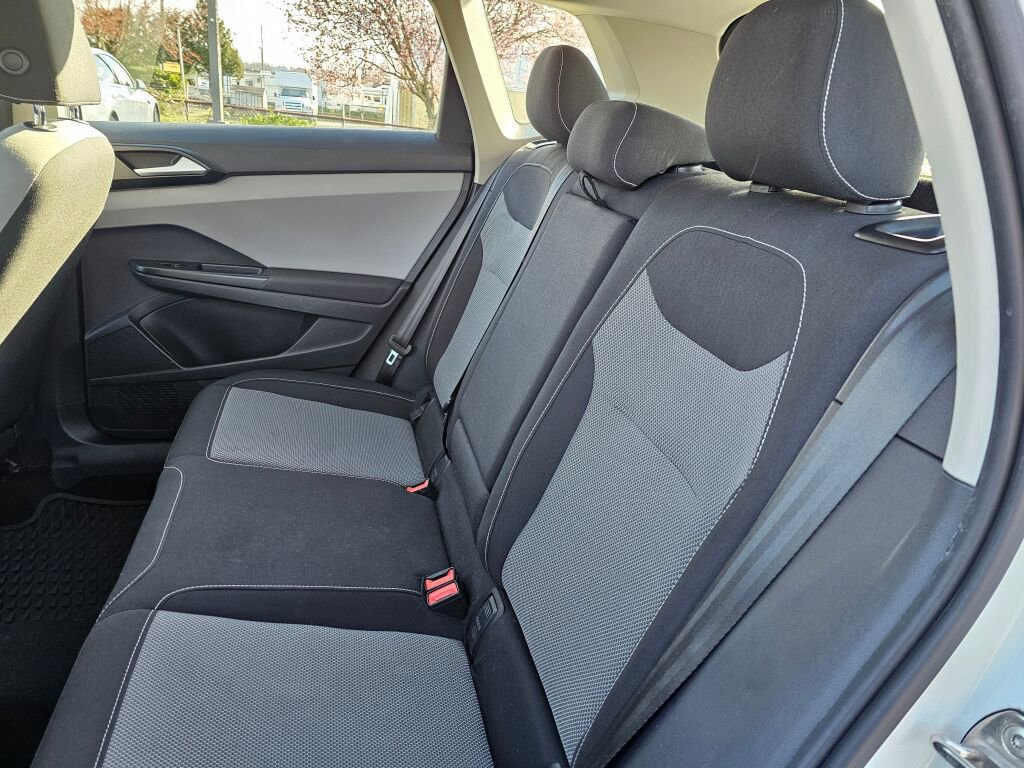 Used 2022 Volkswagen Taos S w/ IQ Drive S Package image 22