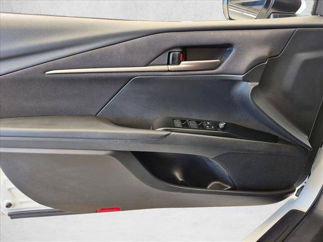 Used 2025 Toyota Camry LE FWD image 10