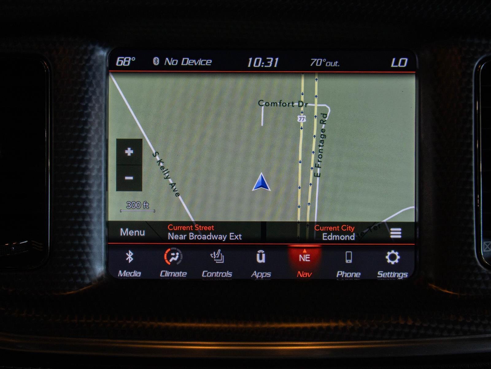 Used 2020 Dodge Charger SRT Hellcat w/ Navigation & Travel Group image 5