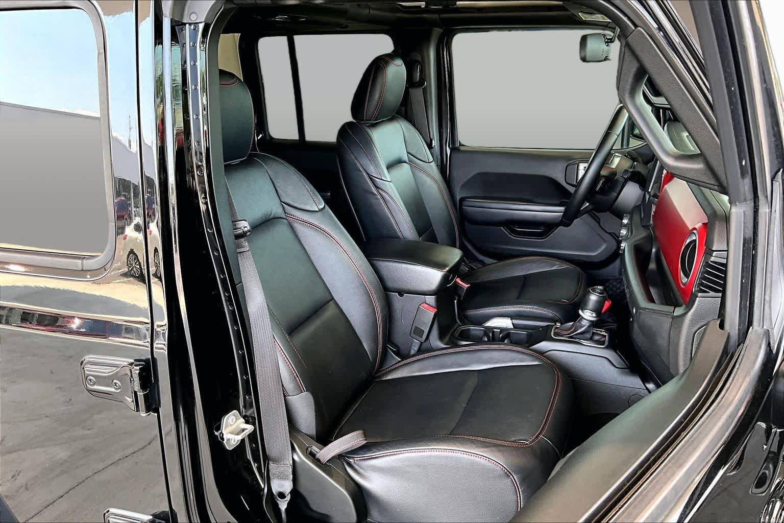 Used 2018 Jeep Wrangler Unlimited Rubicon AWD/4WD image 8