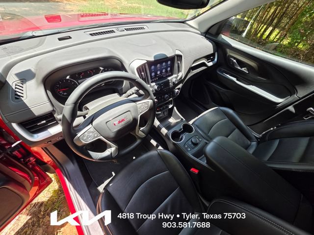 Used 2023 GMC Terrain SLT w/ Elevation Edition FWD image 9