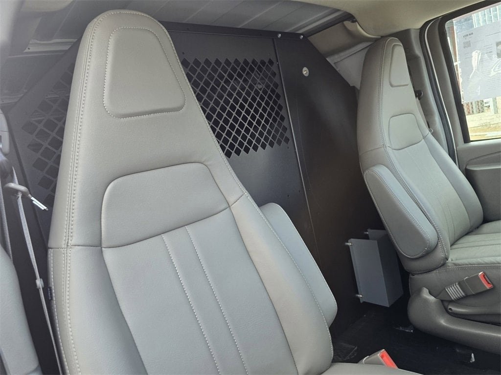 New 2025 Chevrolet Express 2500 w/ Communications Package RWD image 11