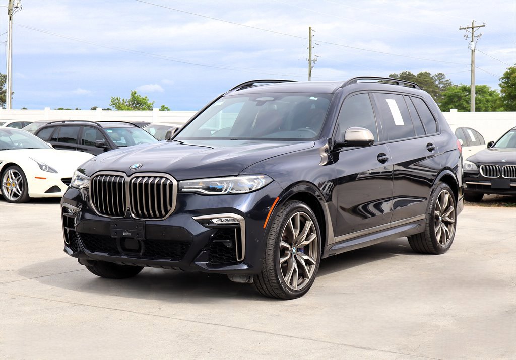 Used 2020 BMW X7 M50i AWD/4WD image 3