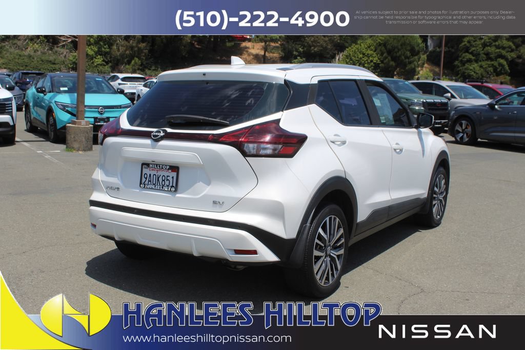 Used 2022 Nissan Kicks SV FWD image 7