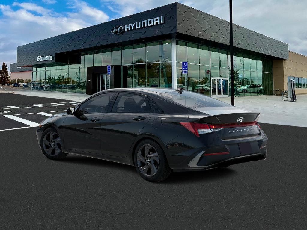New 2026 Hyundai Elantra SEL Sport FWD image 4