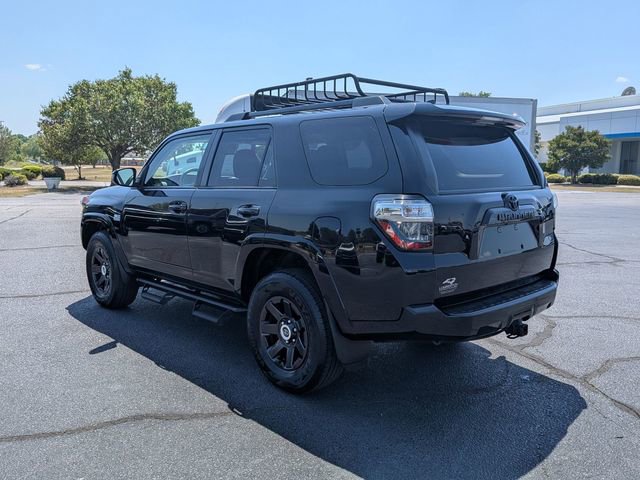 Used 2022 Toyota 4Runner Trail Special Edition AWD/4WD image 5