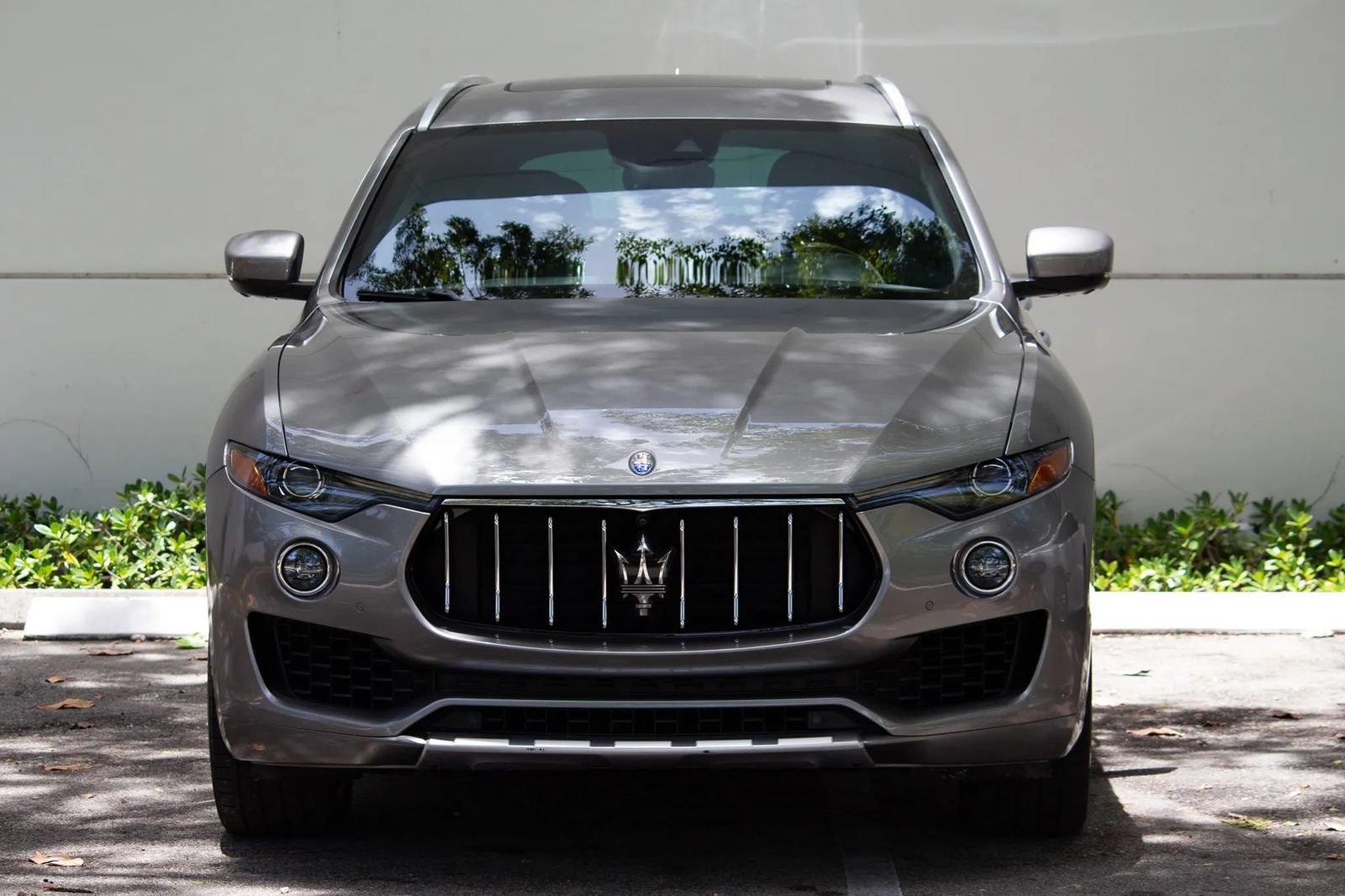 Used 2017 Maserati Levante w/ Luxury Package AWD/4WD image 19