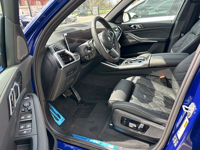 New 2026 BMW X5 M60i AWD/4WD image 4