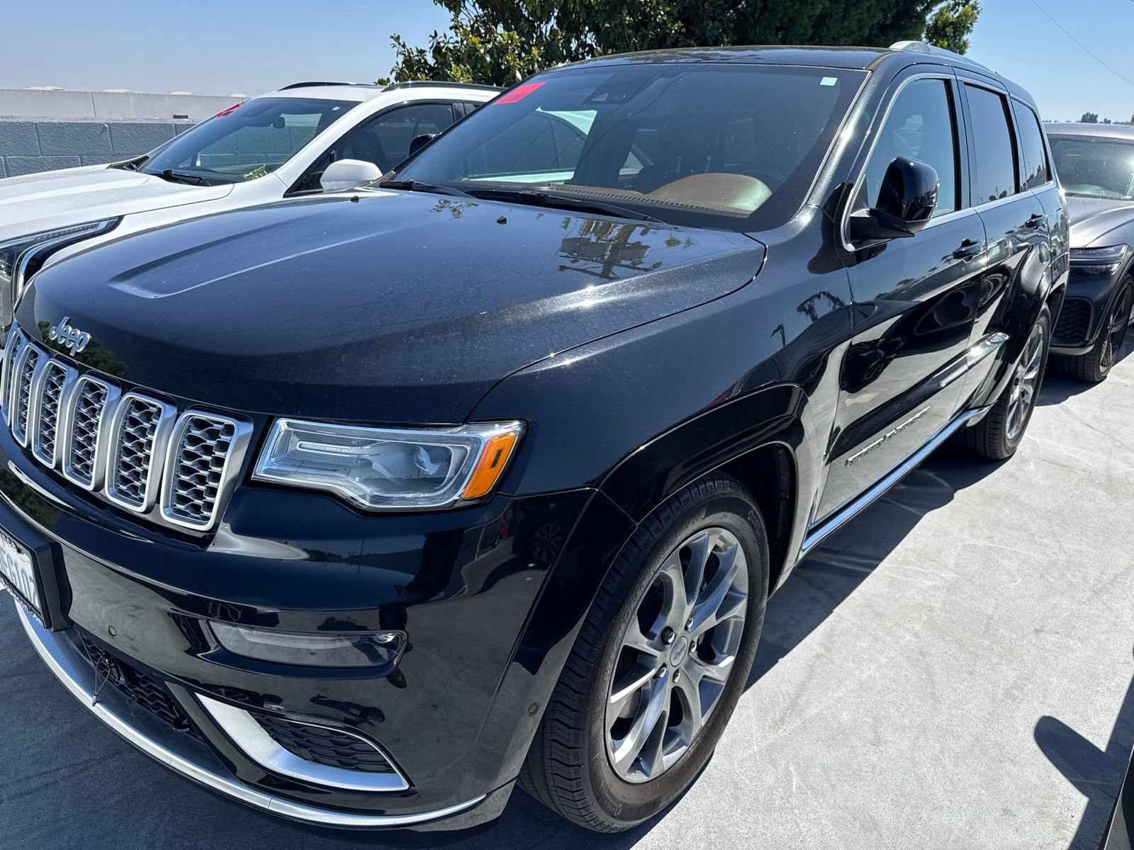 Used 2021 Jeep Grand Cherokee Summit w/ Platinum Series Group AWD/4WD image 2