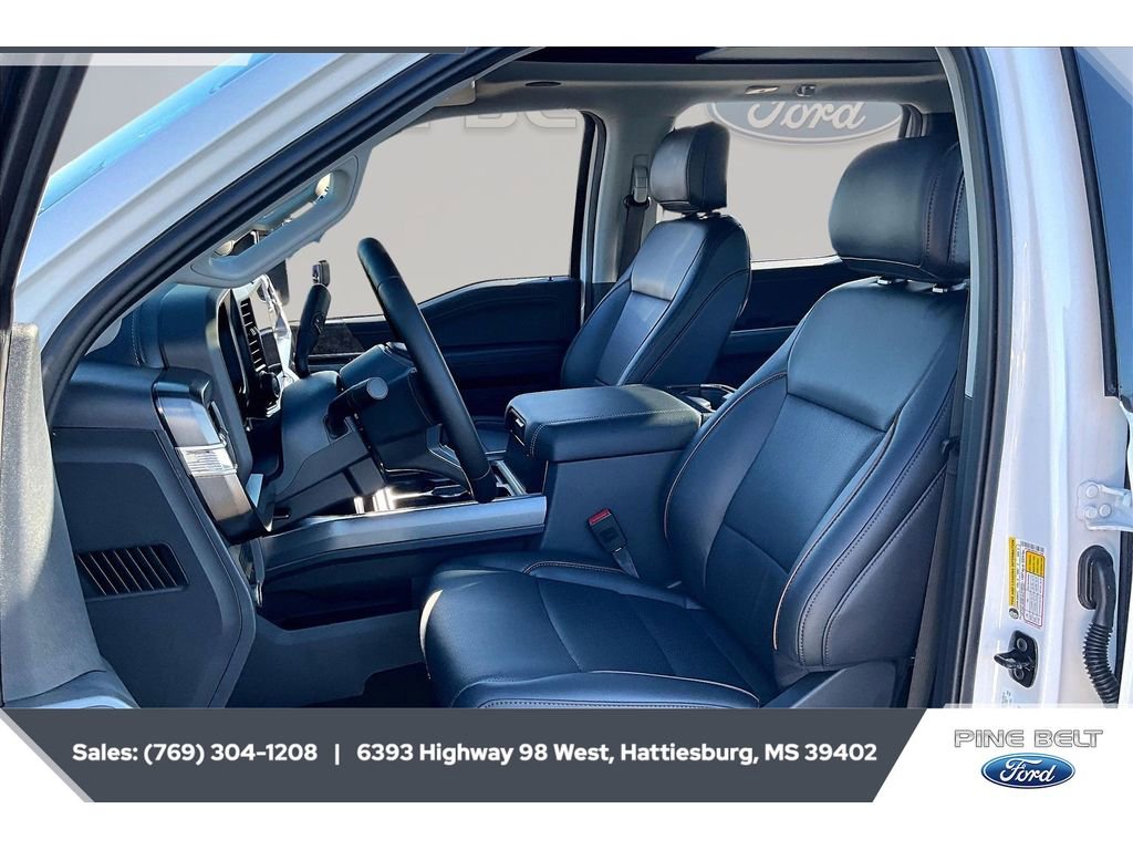 New 2026 Ford F250 Lariat w/ Black Appearance Package image 19