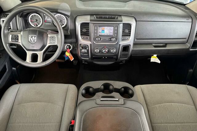 Used 2023 RAM 1500 Classic SLT image 10