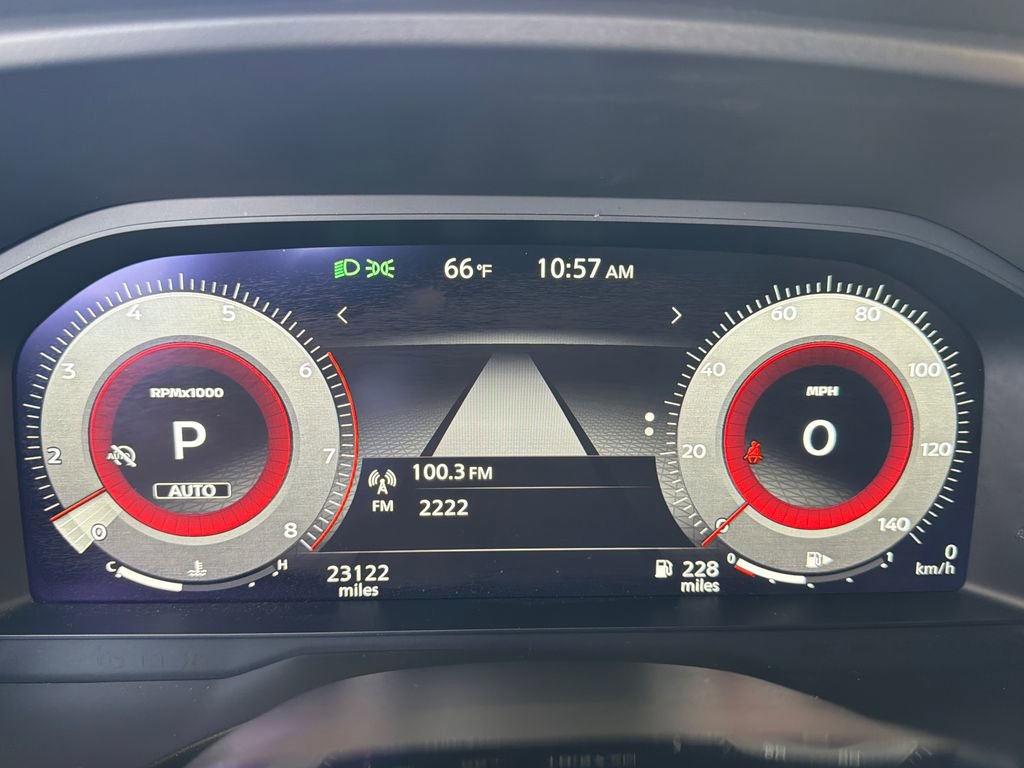 Used 2025 Nissan Rogue SL image 23