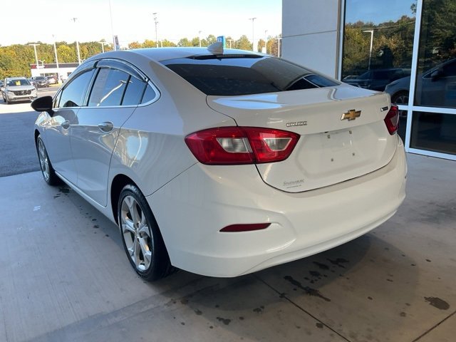 Used 2017 Chevrolet Cruze Premier image 17