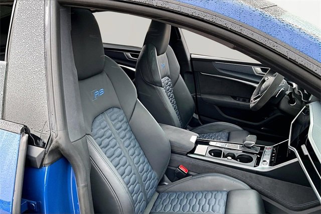 Used 2024 Audi RS 7 Performance w/ Matte Carbon Package image 7
