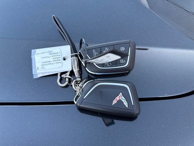 Used 2023 Chevrolet Corvette Stingray Premium Conv w/ Z51 Performance Package RWD image 27