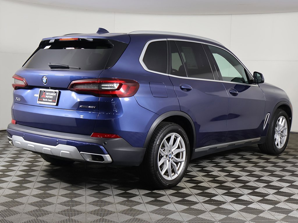 Used 2023 BMW X5 xDrive40i w/ Climate Comfort Package image 11