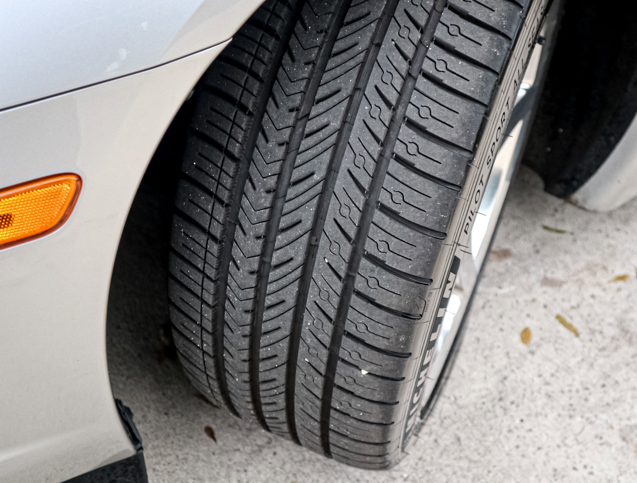 Used 2006 Chevrolet Corvette Convertible w/ Preferred Equipment Group image 12