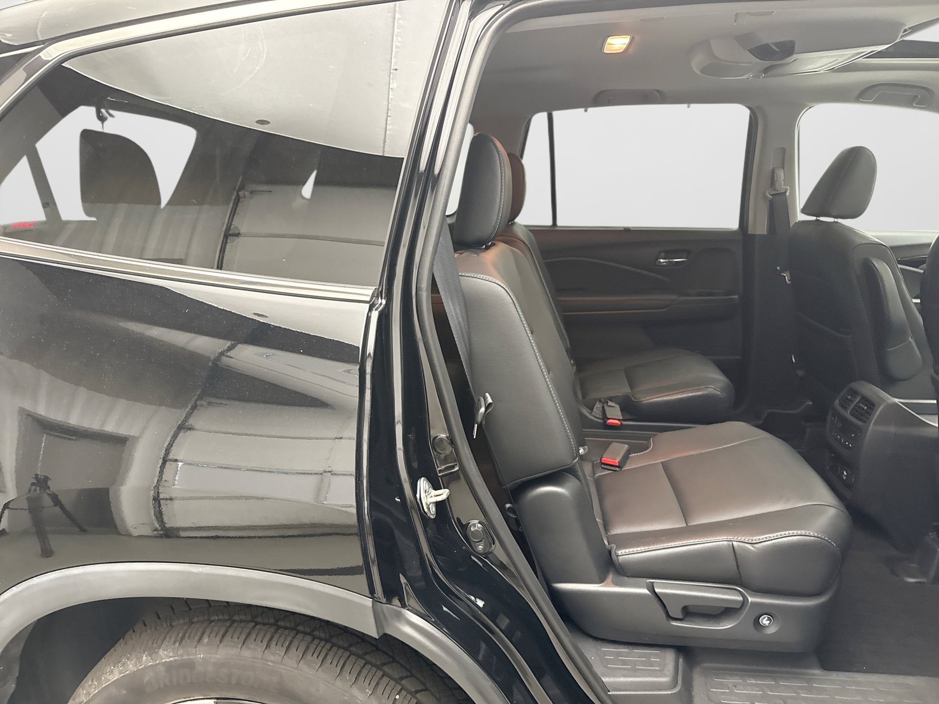 Used 2019 Honda Pilot Touring image 20