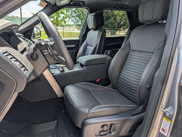 Certified 2024 Land Rover Discovery Dynamic SE AWD/4WD image 5